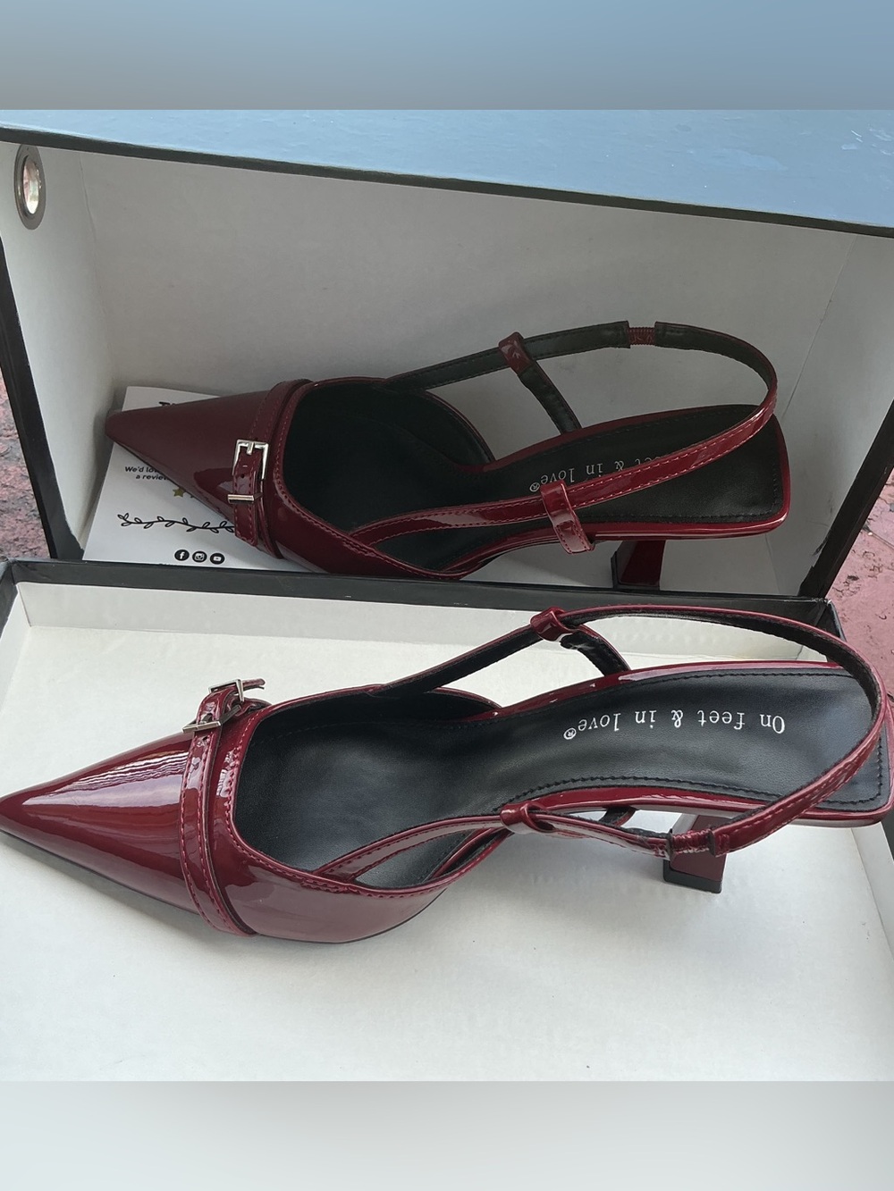 Pointed-Toe Heels in Red & Black Like New